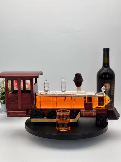 New Design Personality Skull Sailing Borosilicate Glass Wine Decanter